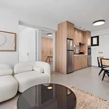 Finikoudes Marina View Apartment Larnaca